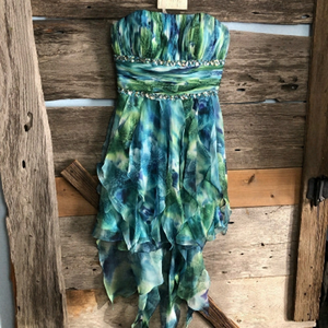 Le Chateau NWT Size XS Teal/Green/Blue Strapless Dress